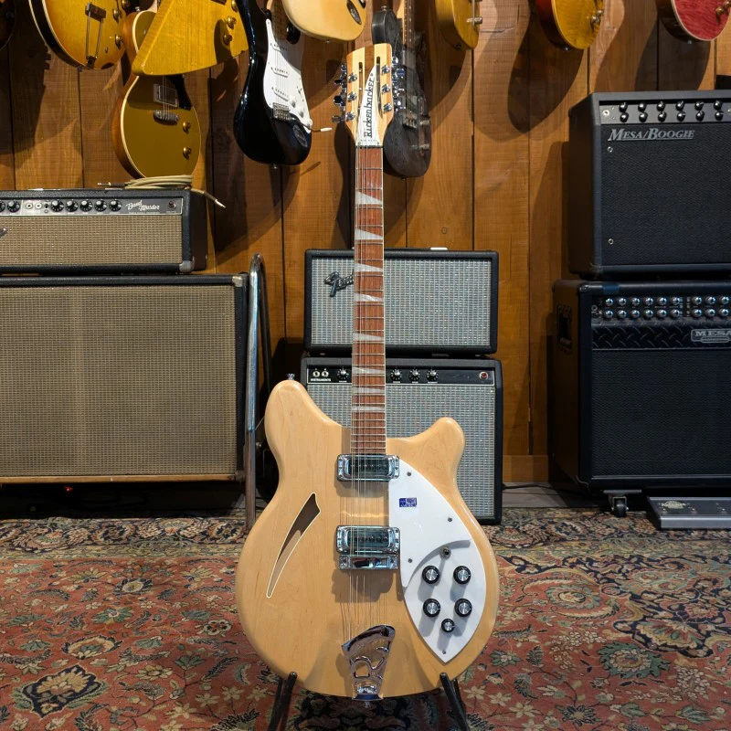 Rickenbacker 360/12 2009 - Mapleglo - Image 5