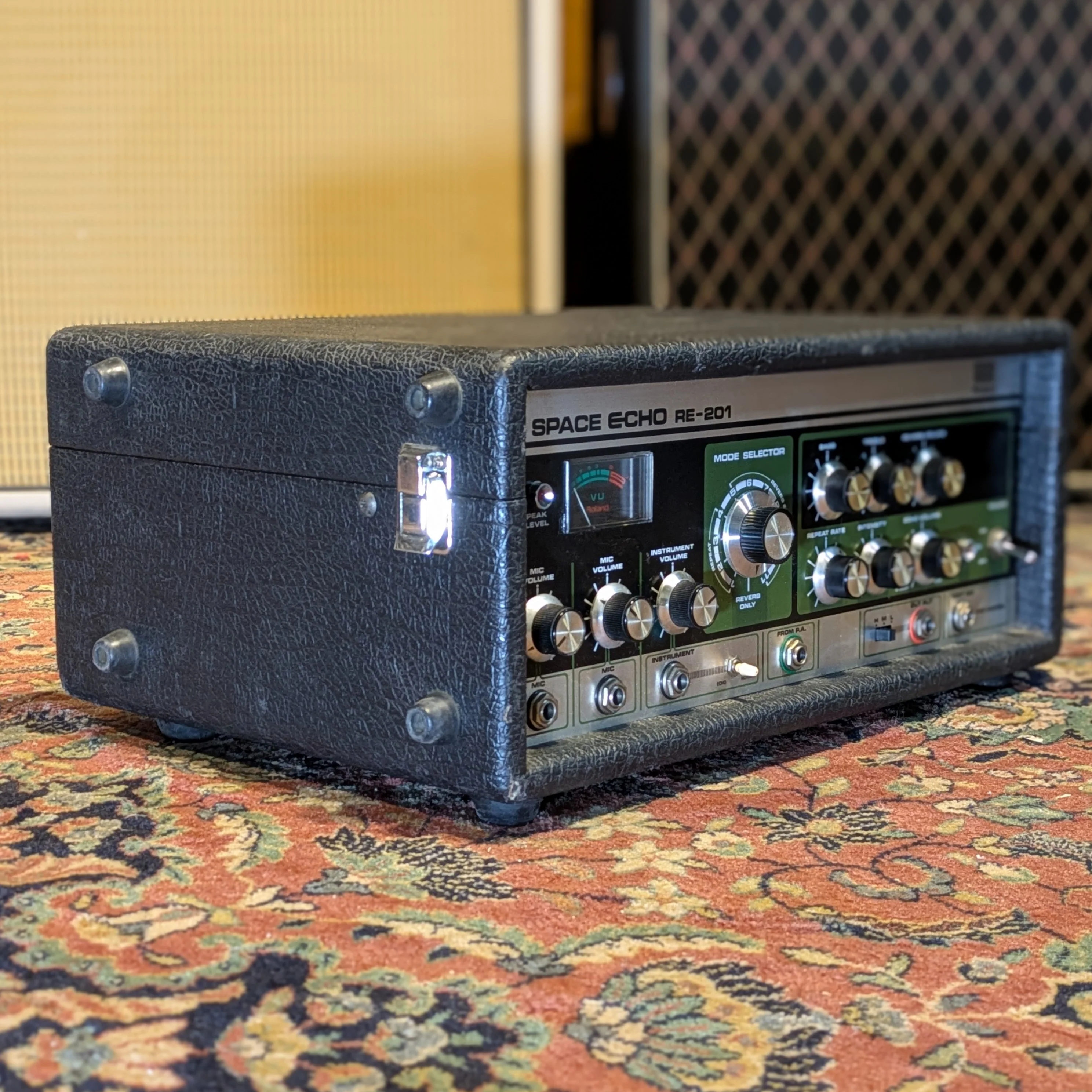 Roland RE-201 Space Echo Tape Delay / Reverb (Serviced) 1974 - 1988 - Black - Image 3