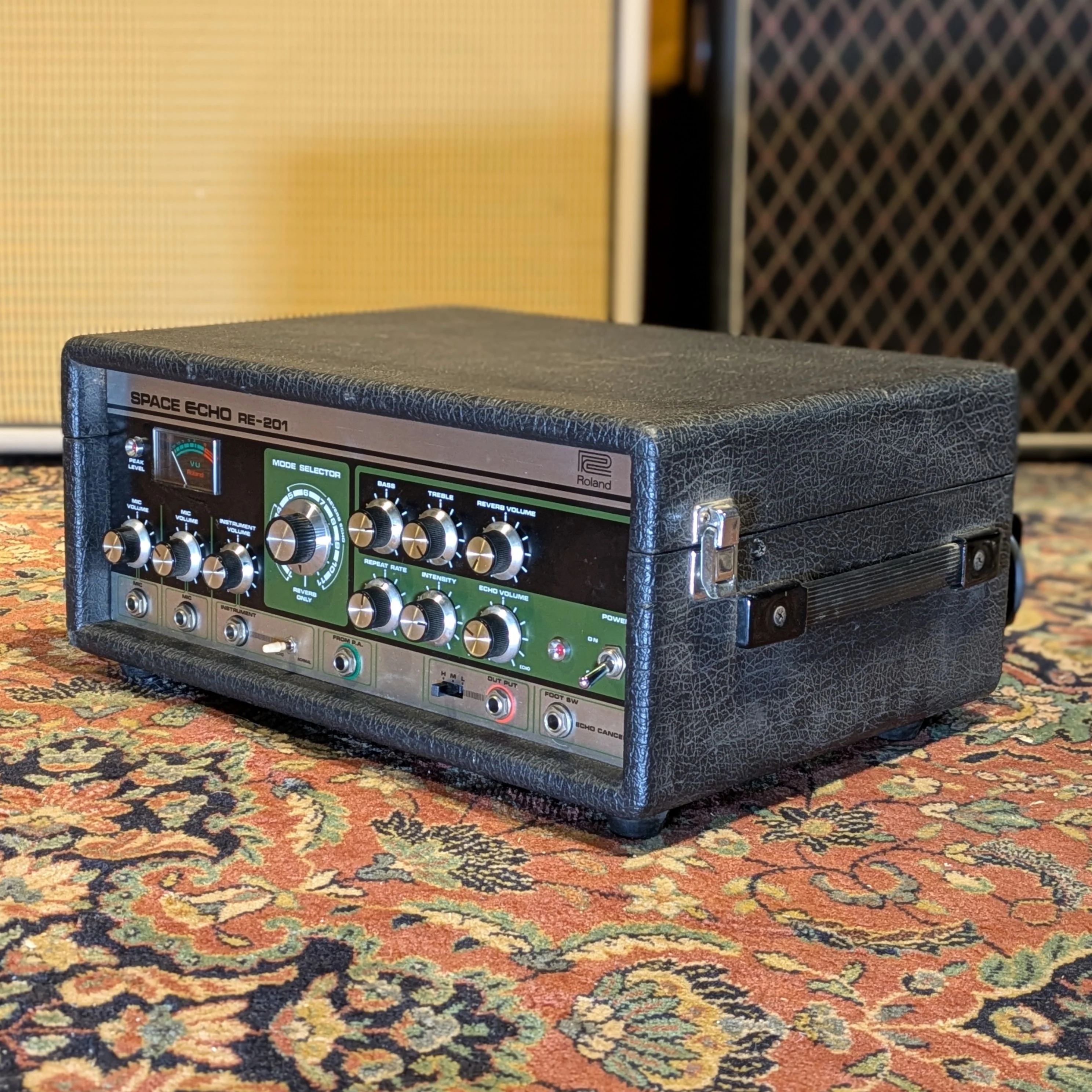 Roland RE-201 Space Echo Tape Delay / Reverb (Serviced) 1974 - 1988 - Black - Image 5