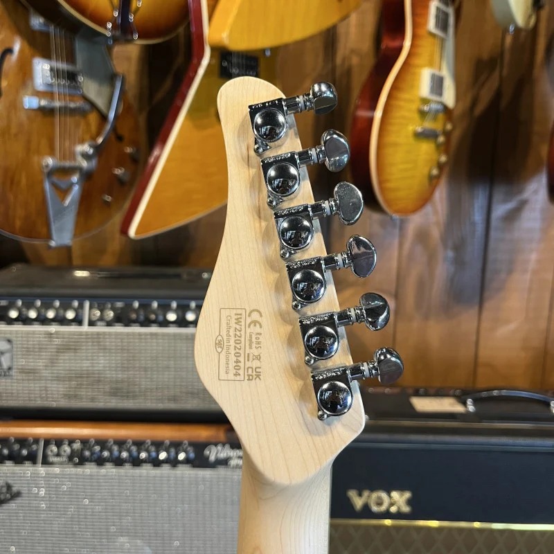 Schecter PT Fastback 2019 - Present - Gold Top - Image 5