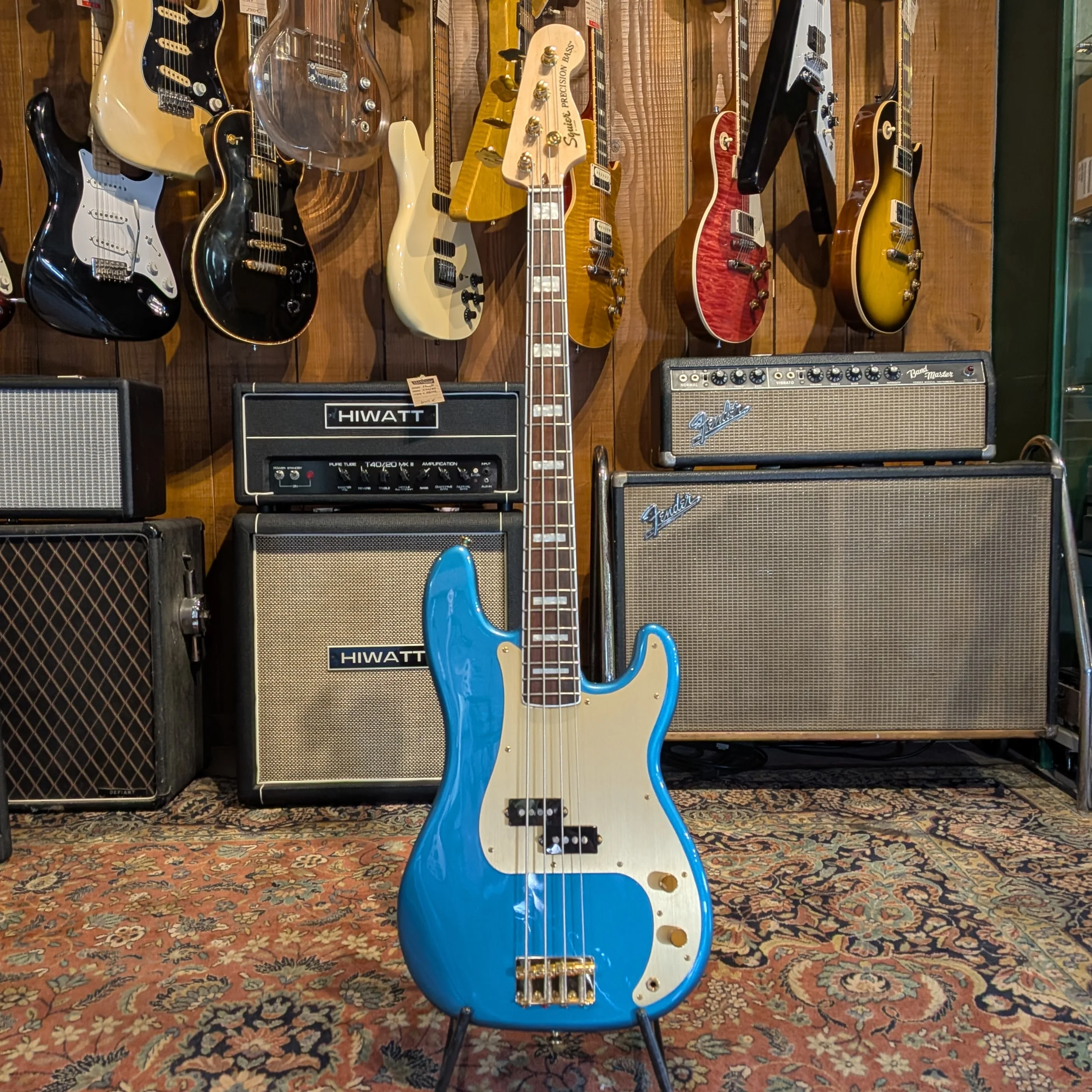 Squier 40th Anniversary Gold Edition Precision Bass 2022 - Present - Lake Placid Blue - Image 4