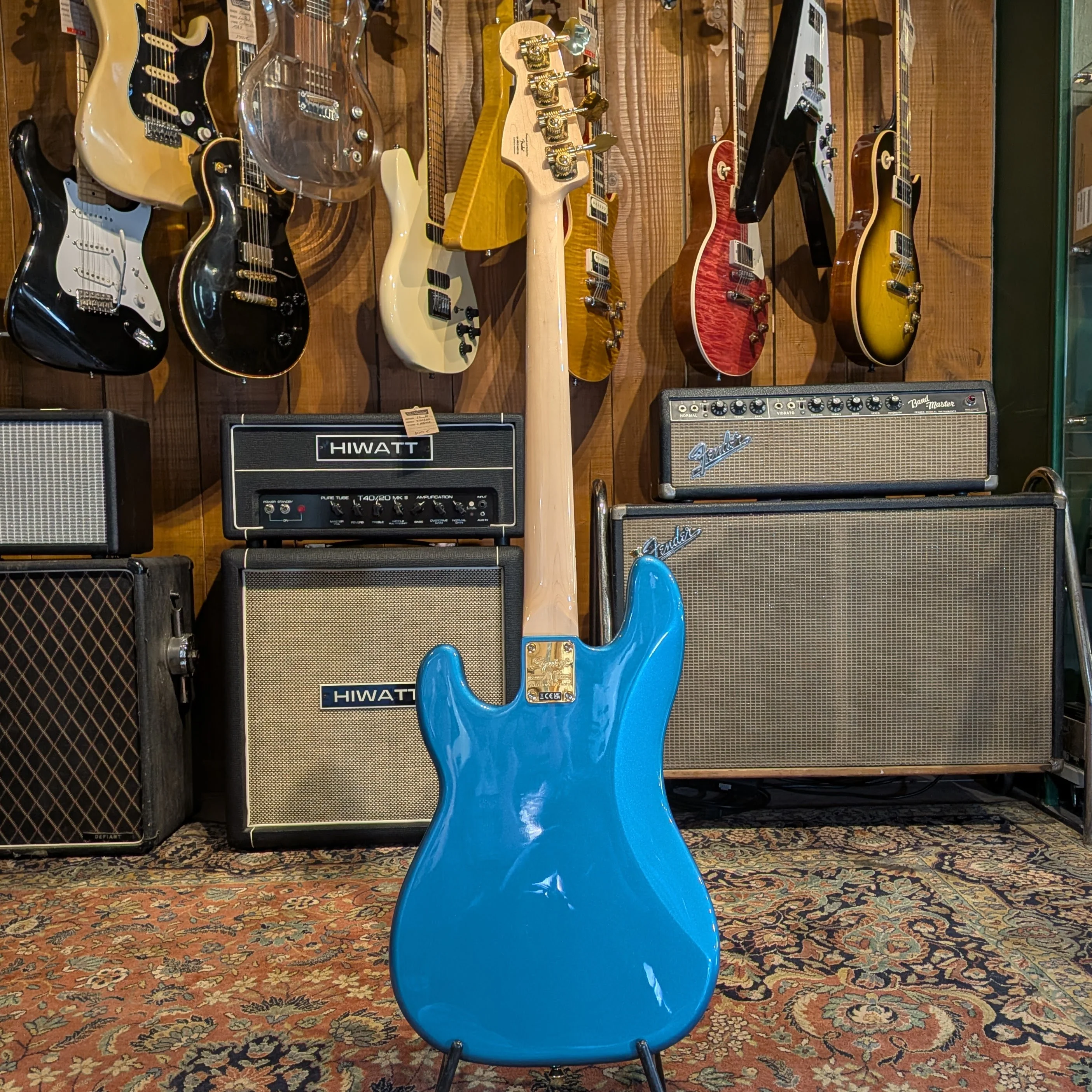Squier 40th Anniversary Gold Edition Precision Bass 2022 - Present - Lake Placid Blue - Image 5