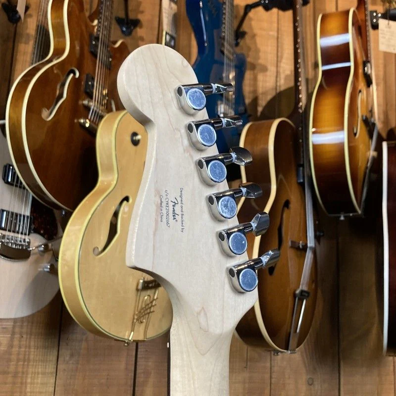 Squier Afffinity Jazzmaster 2021 Lake placid Blue - Image 4