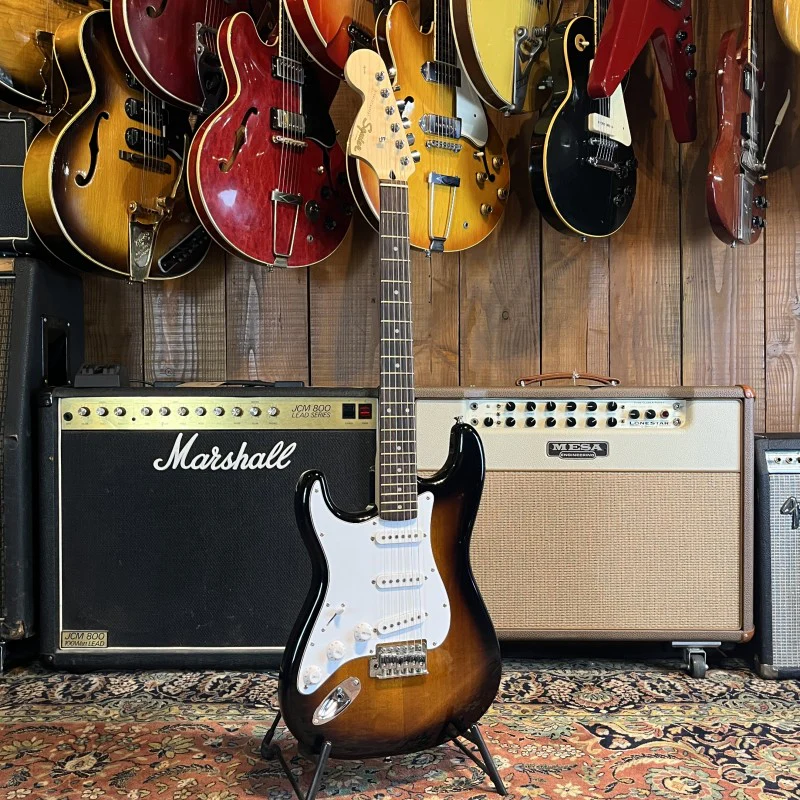 Squier Affinity Stratocaster Gaucher - Image 3