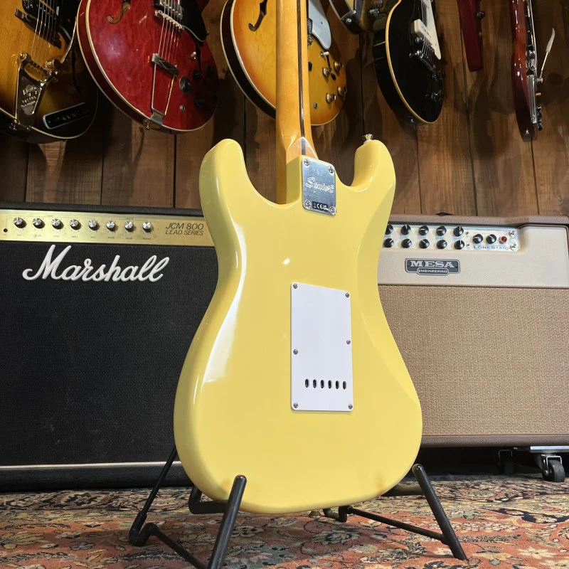 Squier Classic Vibe '70s Stratocaster - Image 2