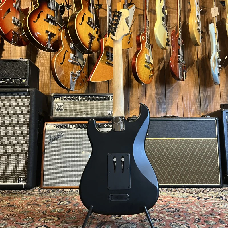 Squier Contemporary Active Stratocaster HH 2017 - Flat Black - Image 4