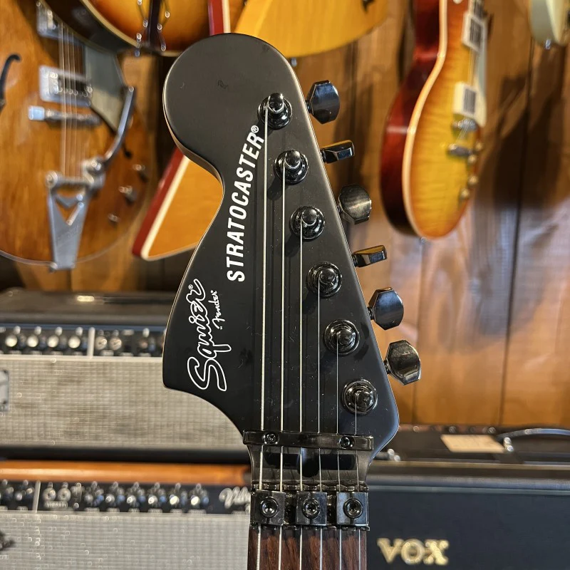 Squier Contemporary Active Stratocaster HH 2017 - Flat Black - Image 5