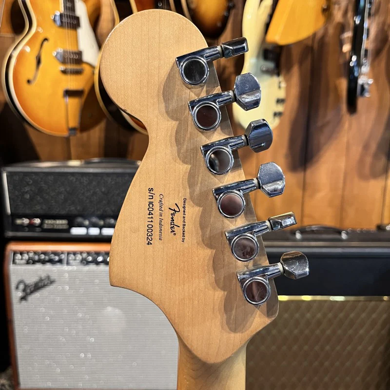 Squier Standard Stratocaster HSS - Image 6
