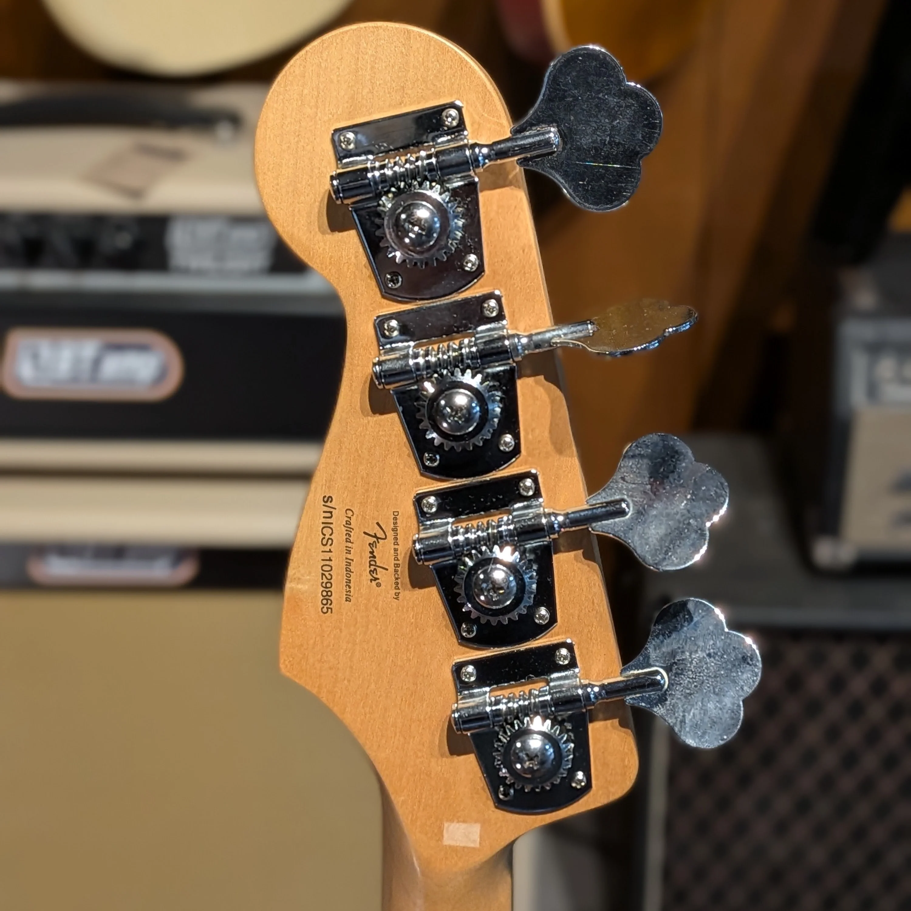 Squier Vintage Modified Jazz Bass Fretless - Sunburst - Image 6