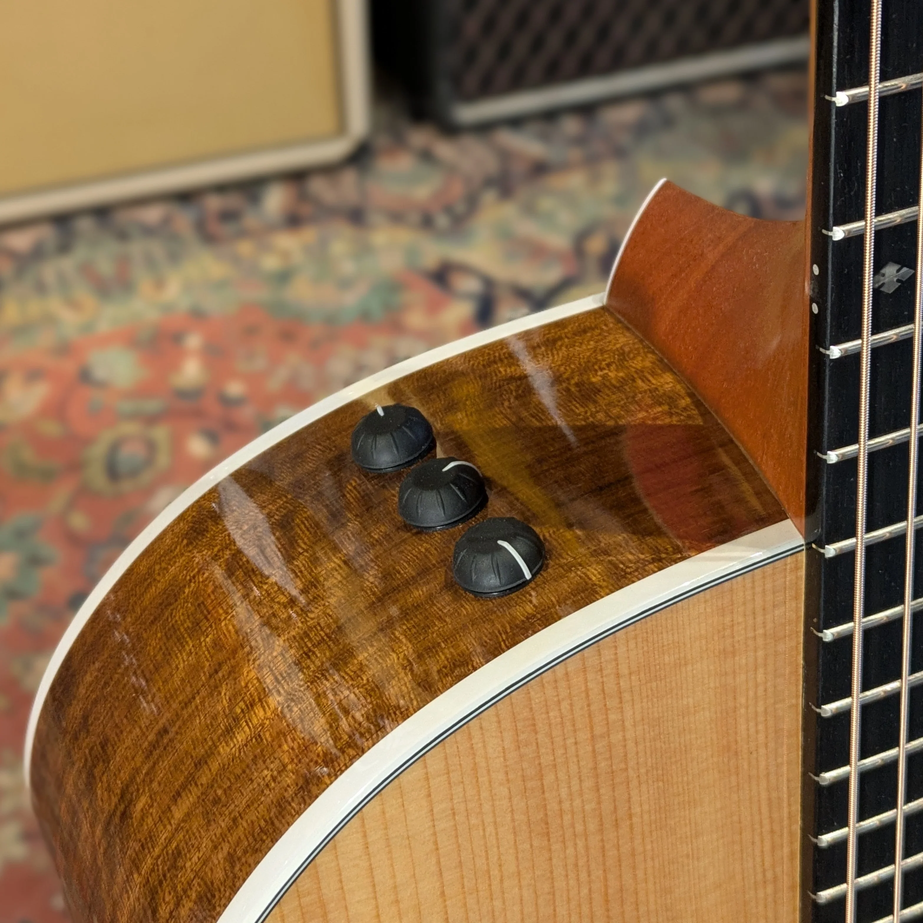 Taylor 214ce-CF DLX 2020 - Natural - Image 4