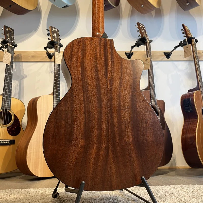 Taylor 314 CE Left-Handed - Image 2