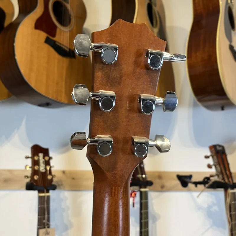 Taylor Big Baby Taylor + Fishman Pickup - Image 6
