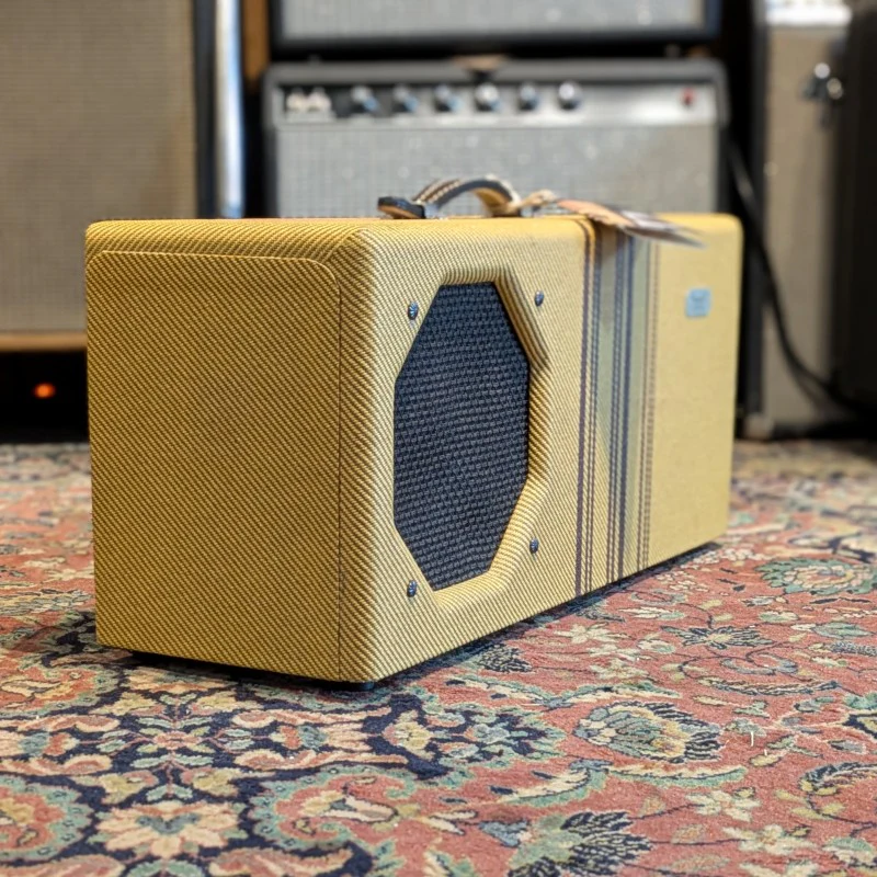 Vintage 47 The Suitcase Amp - Image 7