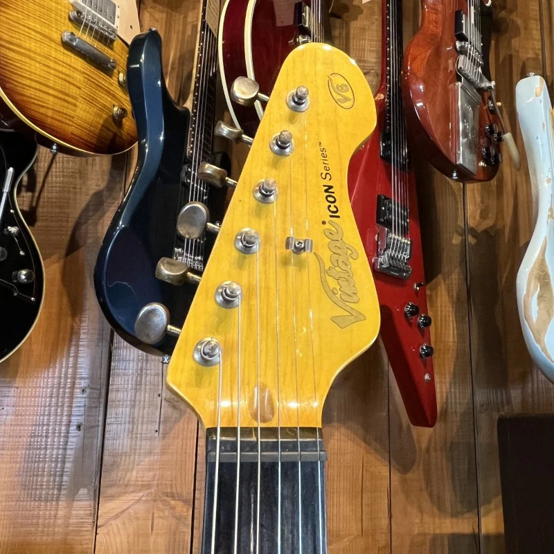 Vintage V6HMRSB Stratocaster HSS - Image 3