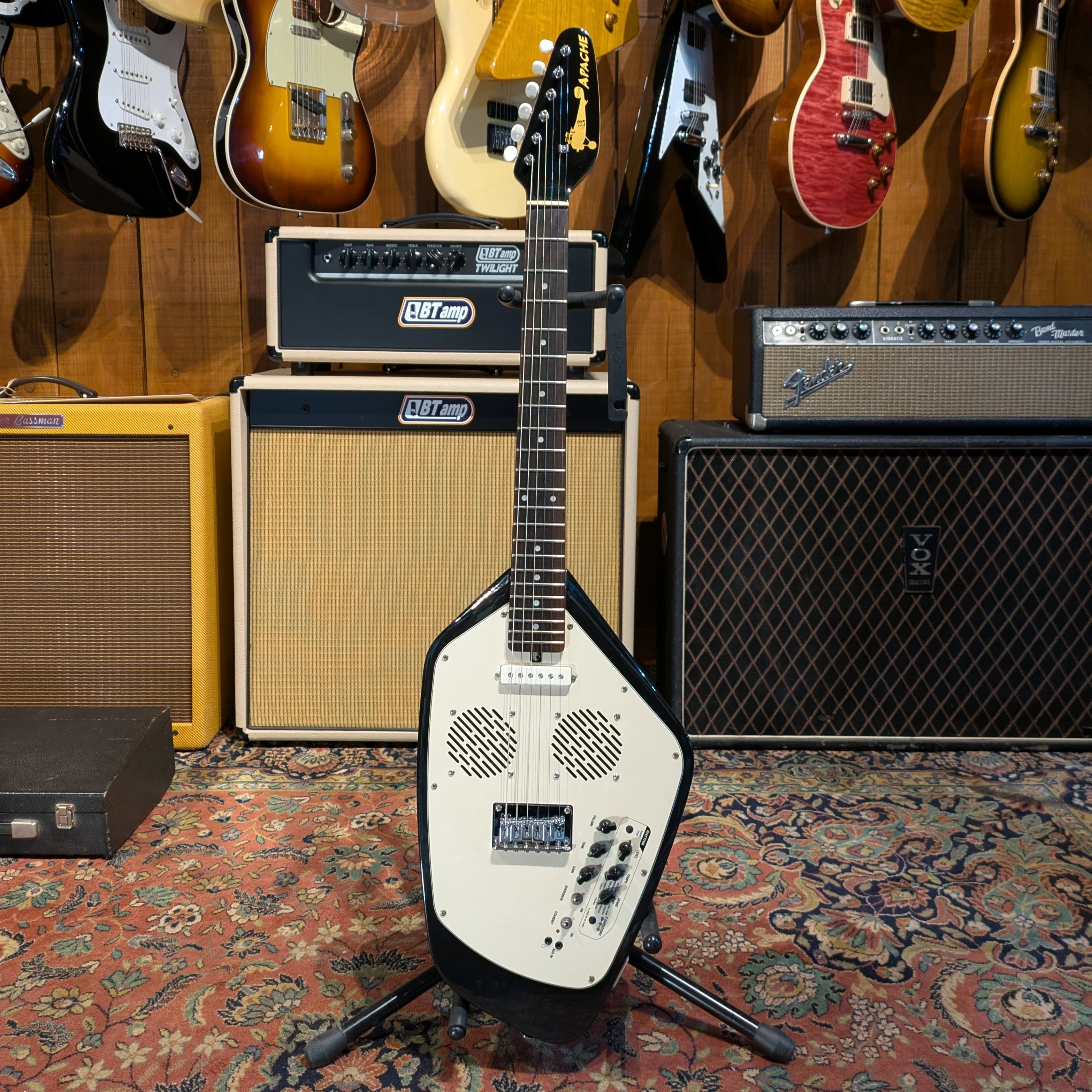 Vox Apache 2 Guitar 2010s - Black - Image 3
