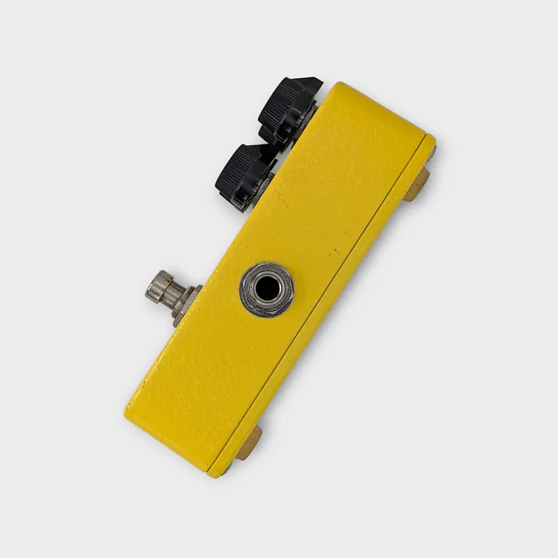 Xotic AC Booster - Yellow - Image 4