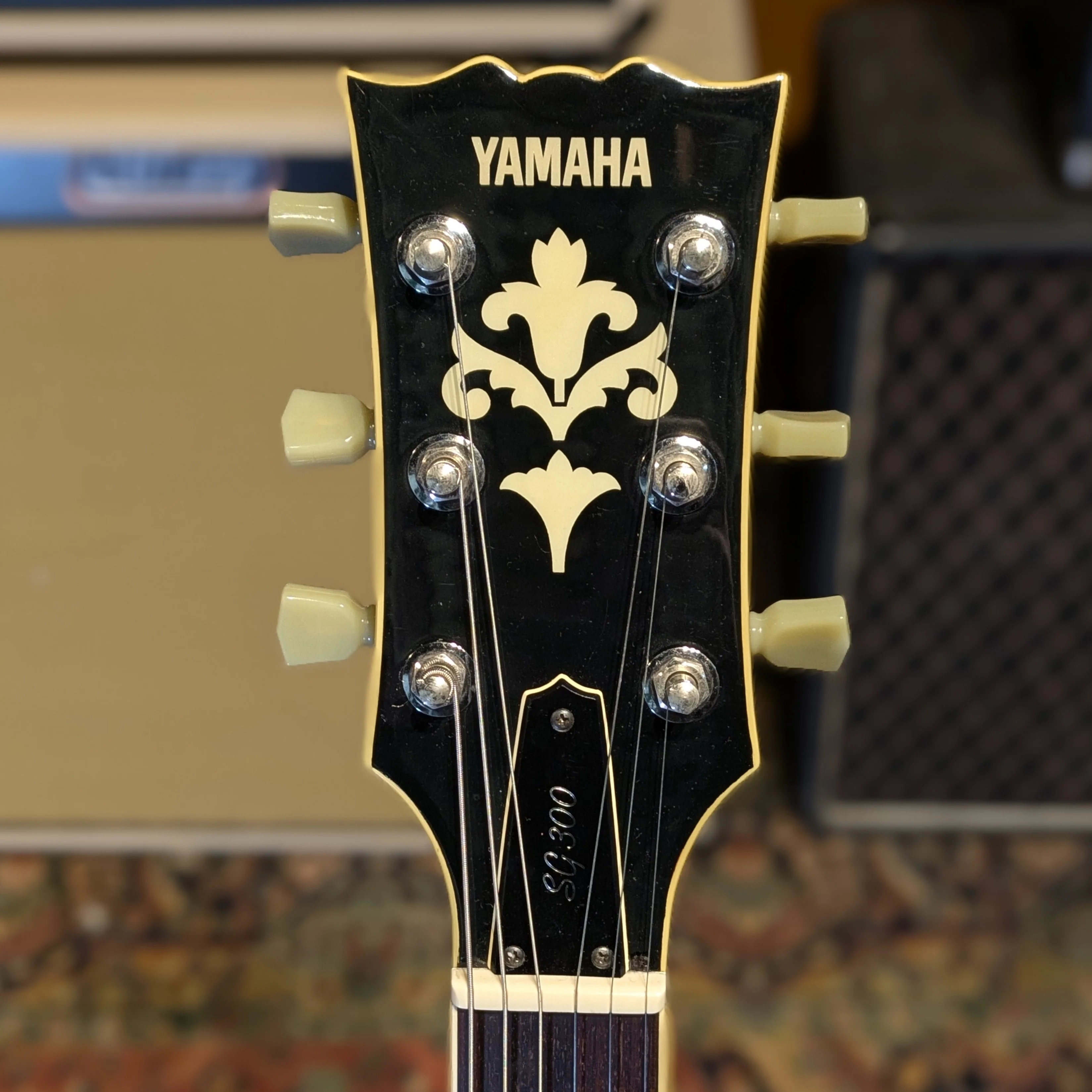 Yamaha SG-300 - Black - Image 7
