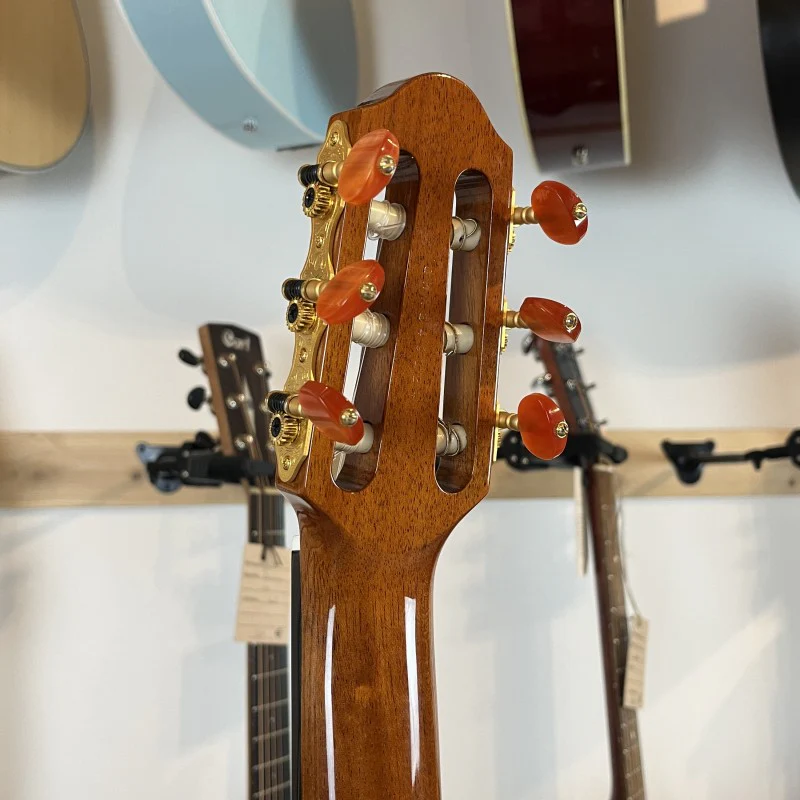 Yamaha SLG-120NW - Image 6