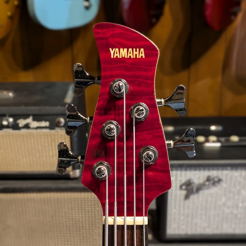 Yamaha TRB1005 5-String - Image 5